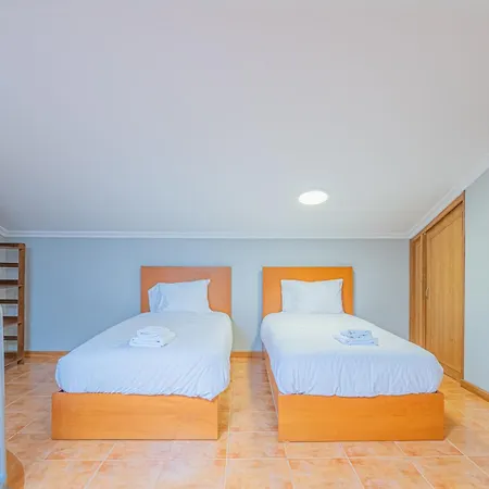 Ocean View Apartment In Canico De Baixo Funchal  Exterior photo